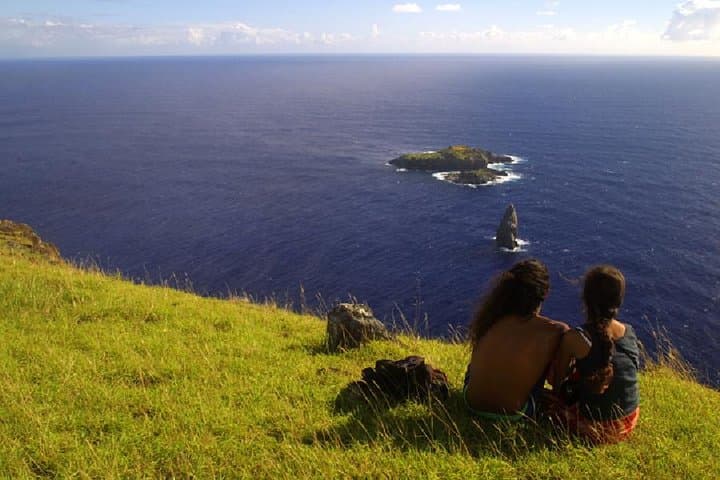 Orongo & Rano Kau: Half-Day Bird‑Man Cultural Tour on Easter Island photo 2