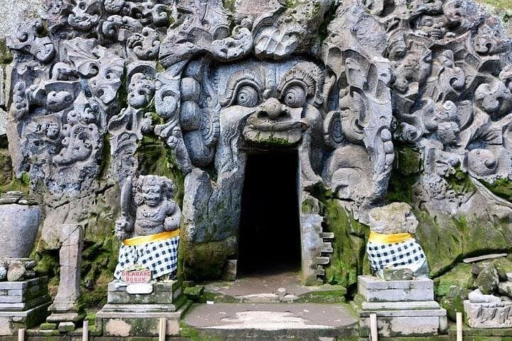 Ubud Full-Day: Holy Water Temple, Mount Batur Views & Tegalalang Rice Terraces photo 2