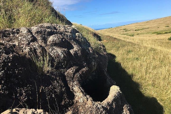 Hike the Poike Peninsula: Full-Day Guided Rapa Nui Trek to Tongariki & Coastal Moai