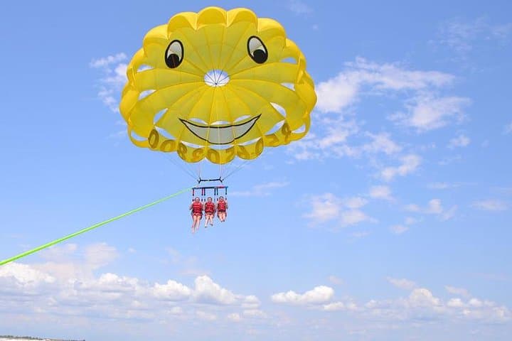 Hurghada Parasailing Adventure: Soar Above the Red Sea photo 3