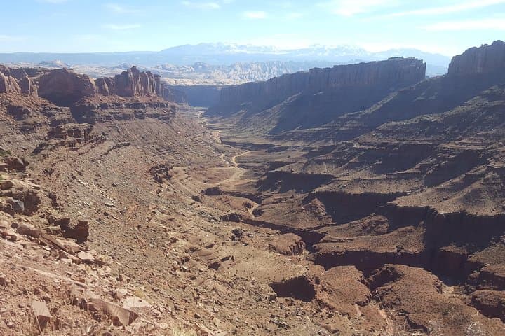 Moab Long Canyon SUV Scenic Drive to Jug Handle Arch and the Colorado River photo 5