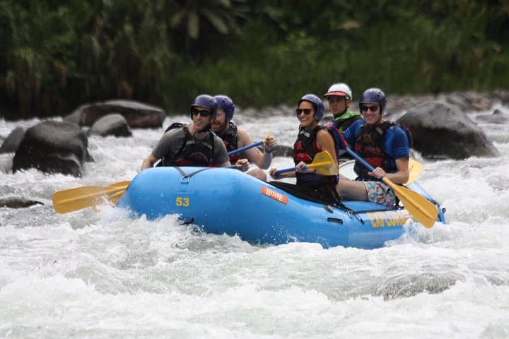 Pacuare River Rafting: Class III–IV Day Trip from San José