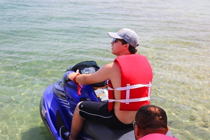 Roatán Half-Day Jetski Rental — West Bay & West End Waverunner Adventure photo 5