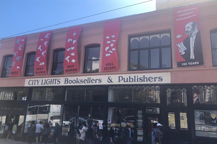 San Francisco Chinatown, Russian Hill & North Beach Walking Tour photo 3