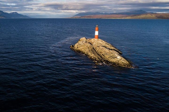 Sailing the Beagle Channel: Les Eclaireurs Lighthouse, Isla de los Lobos & Bridges Islands Hike photo 2