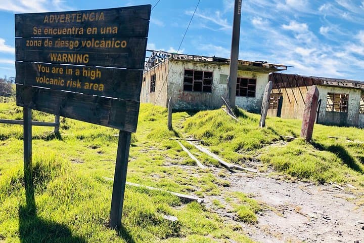 Two Volcanoes in One Day: Irazú and Turrialba Guided Tour from San José photo 5
