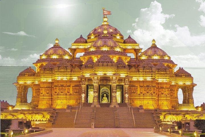 Evening at Akshardham: Exhibition, Light & Sahaj Anand Water Show with Transfers