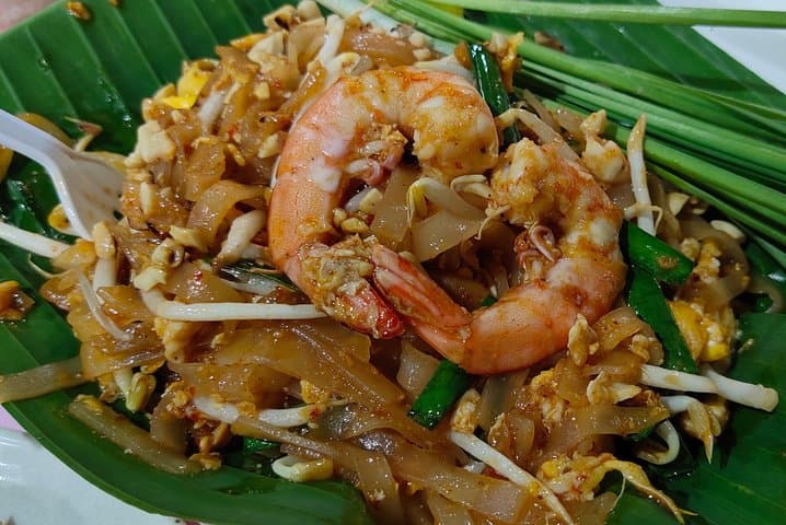 Phuket Chillva Night Market: Evening Round-Trip Transfer & Market Guide photo 3