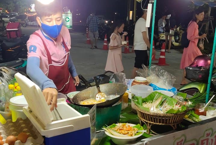 Phuket Chillva Night Market: Evening Round-Trip Transfer & Market Guide photo 4