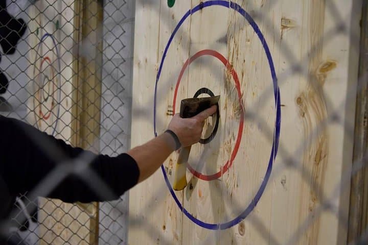 Bangkok Axe Throwing Experience: 1-Hour Urban Axe & Knife Throwing