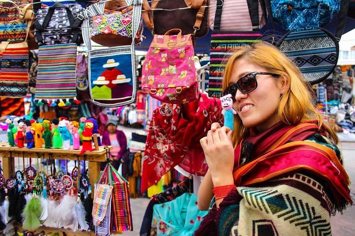 Otavalo Day Tour from Quito: Equator, Cayambe & Otavalo Indigenous Market photo 2