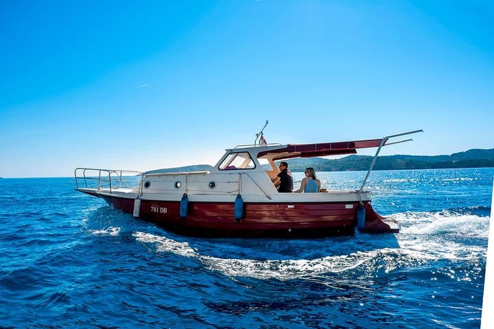 Private Boat Tour from Dubrovnik: Elafiti Islands, Caves & Snorkeling