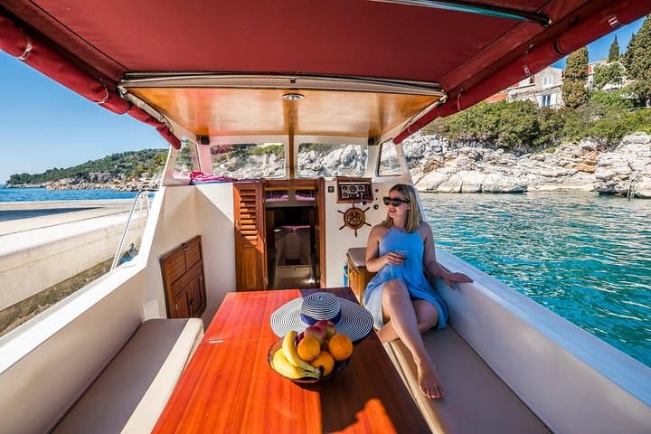 Private Boat Tour from Dubrovnik: Elafiti Islands, Caves & Snorkeling photo 4