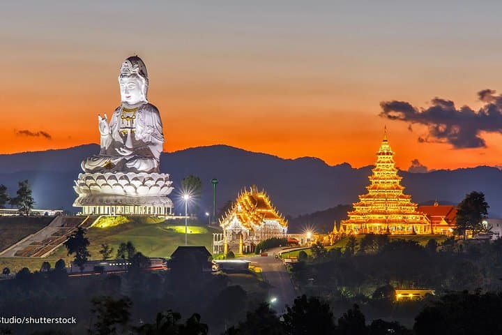 Chiang Rai White, Black & Blue Temple Day Tour — 5-Hour Cultural Circuit photo 4
