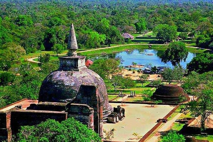 6-Day Sri Lanka Private Heritage Tour: Sigiriya, Kandy & Tea Country photo 3