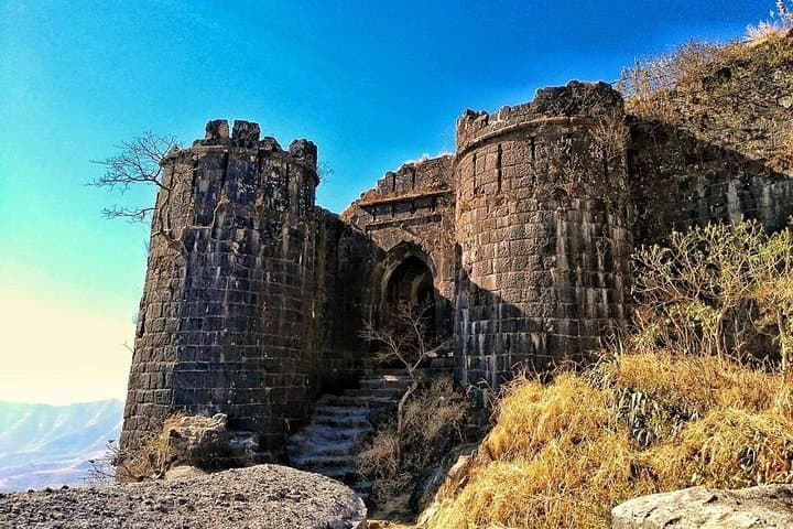 Khadakwasla Dam & Sinhagad Fort Day Tour from Pune — Dams, History and Birding