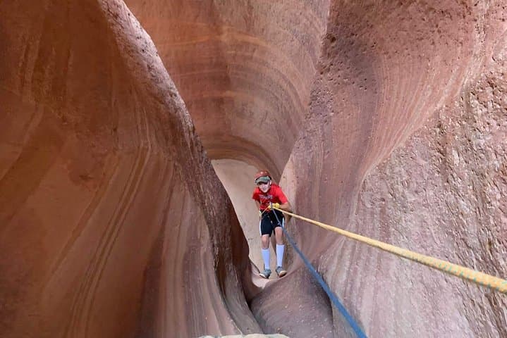 Exploring East Zion’s Coral Sands: A Half-day Canyoneering Adventure photo 4