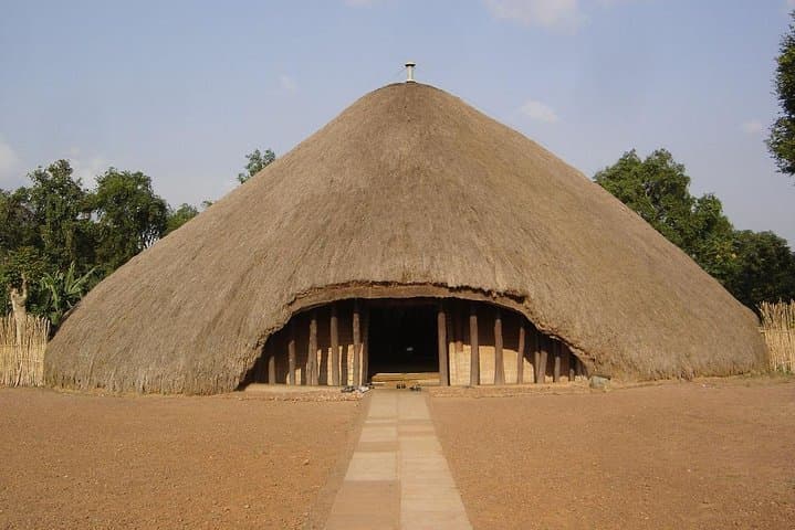 Kampala in a Day: Driving Tour of Palaces, Mosques, Museums & Shrines photo 2