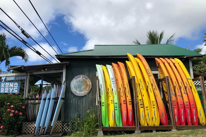 Midday Meander: Kayak and Snorkel Kealakekua Bay’s Historic Shores