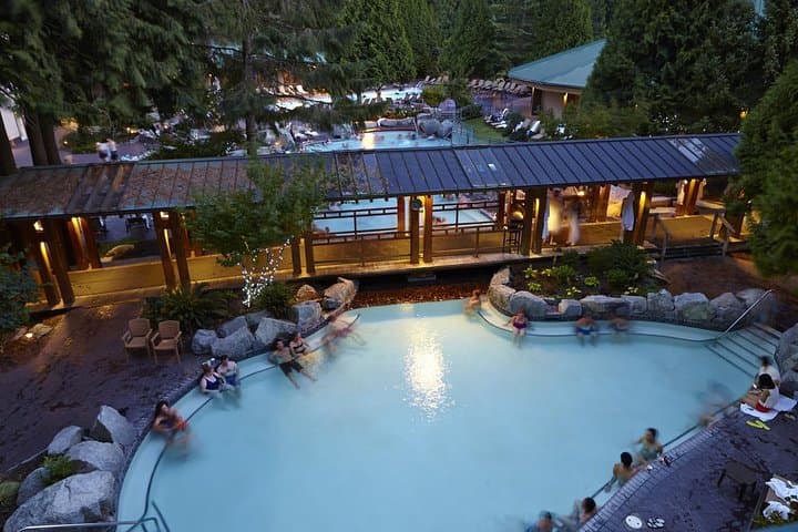 Harrison Hot Springs Day Trip from Vancouver — Spa, Harrison Lake & White Rock