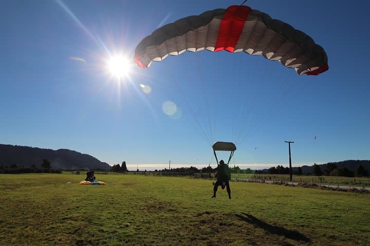 18,000ft Tandem Skydive over Franz Josef — NZ’s Highest Glacier Jump photo 6