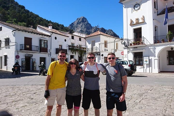White Villages Minibus Tour — Grazalema & Zahahara de la Sierra (3–4 hr)