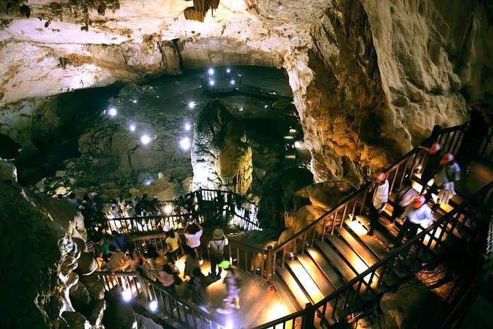 Dark Cave Mud Baths & Paradise Cave: Full-Day Phong Nha Adventure photo 5