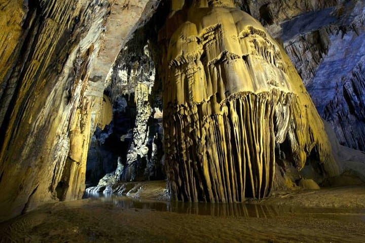 Dark Cave Mud Baths & Paradise Cave: Full-Day Phong Nha Adventure photo 6