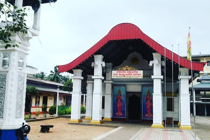 Colombo Countryside Temple Trail by TukTuk — Korathota, Nawagamuwa & Kelaniya photo 4