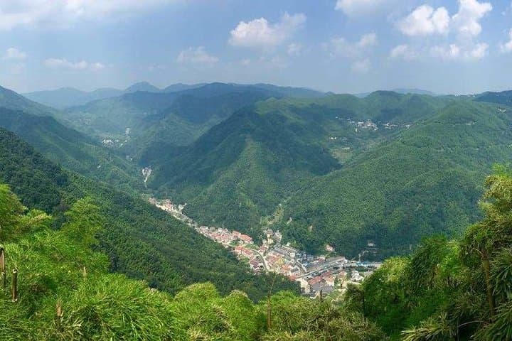 Private Transfer from Hangzhou to Canglong Waterfall (Anji): A Practical Guide photo 5