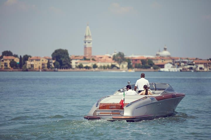 Riva Aquariva 33: Full-Day Private Yacht Experience in the Venetian Lagoon photo 3