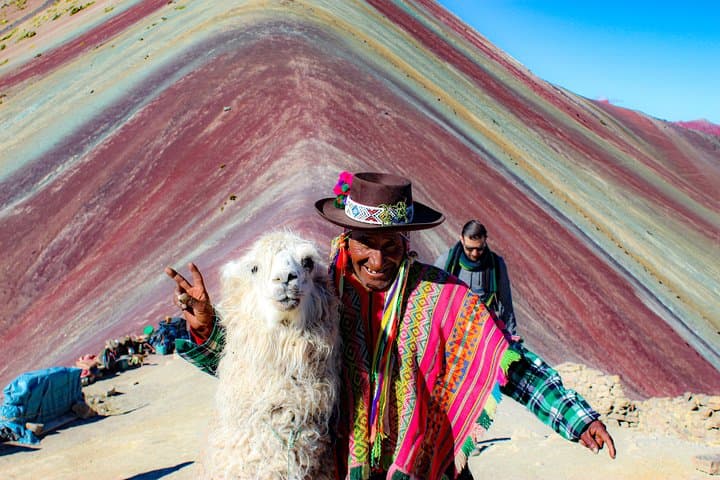 Rainbow Mountain Full-Day Hike: Vinicunca Trek from Cusco photo 3