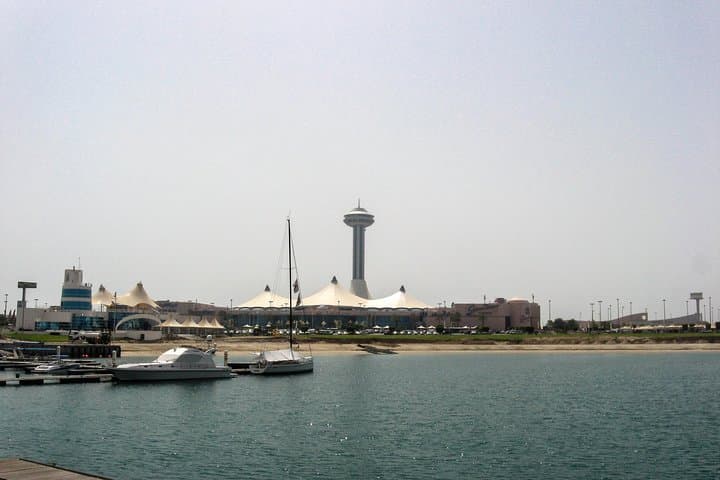 Abu Dhabi in a Day: Full-Day Sightseeing with Sheikh Zayed Grand Mosque photo 3