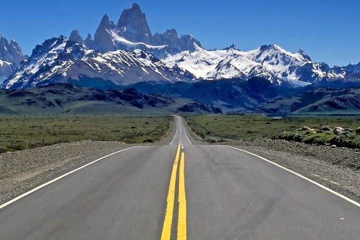 Laguna del Desierto & Vespignani Glacier: Full-Day Trek from El Chaltén photo 6