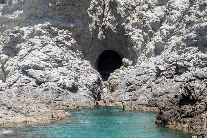 Sunset Sail on Capo Vaticano: Tropea Boat Tour, Swim & Aperitif photo 3