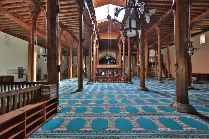 Beysehir Lake Day Tour — Islands, Caravansarai & Eşrefoğlu Mosque photo 5