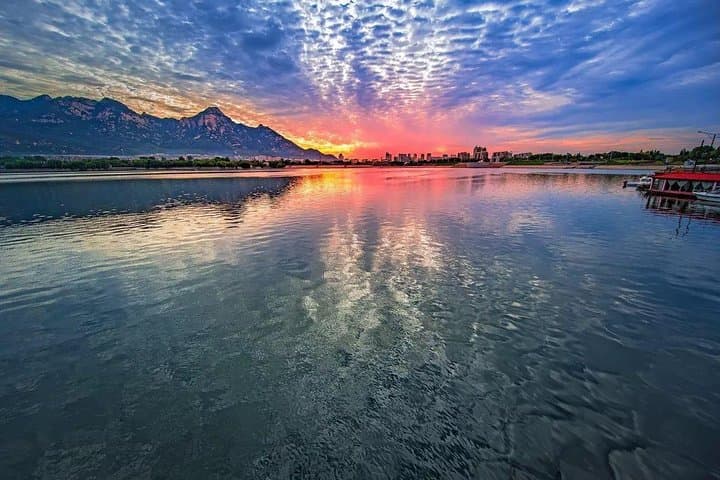 Flexible Private Jinan Day Tour: Baotu Spring, Daming Lake & Local Lunch photo 6