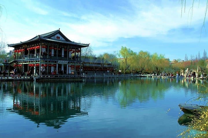 2-Day Private Bullet Train Tour to Jinan & Qufu from Zhengzhou — Baotu Spring and Confucius Sites photo 3