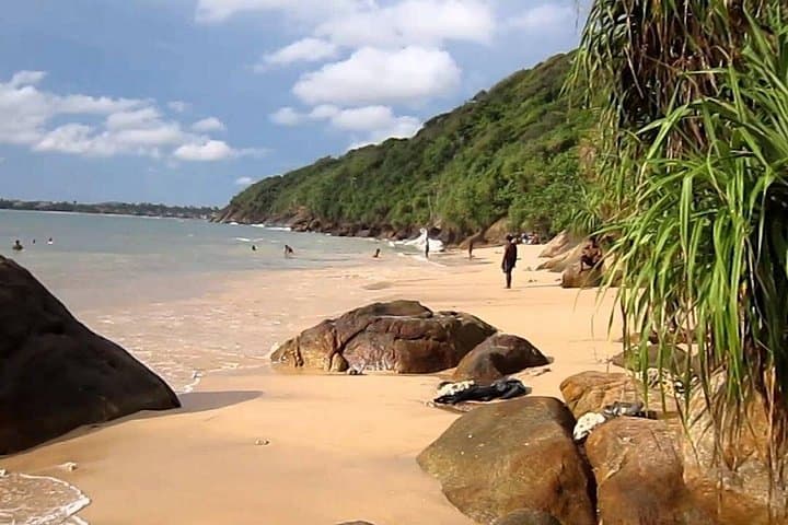 Galle Fort and Unawatuna Beach Day Trip from Colombo: Forts, Lighthouse & Beach Swim photo 1
