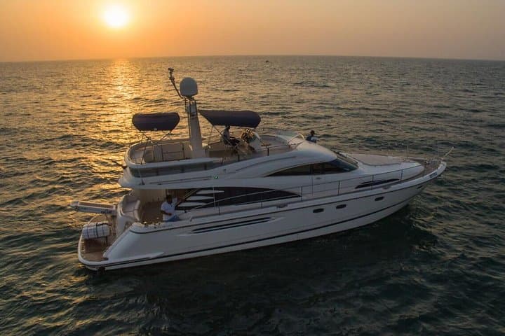 Sun-Soaked Cruise: Private Luxury Yacht Around Palm Jumeirah photo 2