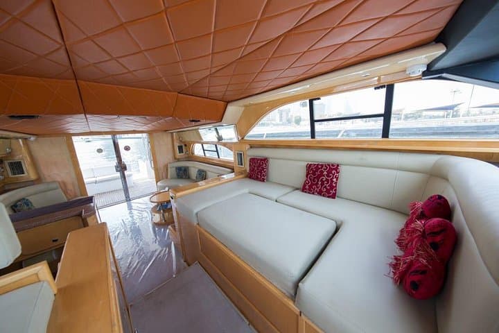 Private 2-Hour Yacht Cruise Around Palm Jumeirah from Dubai Marina photo 3