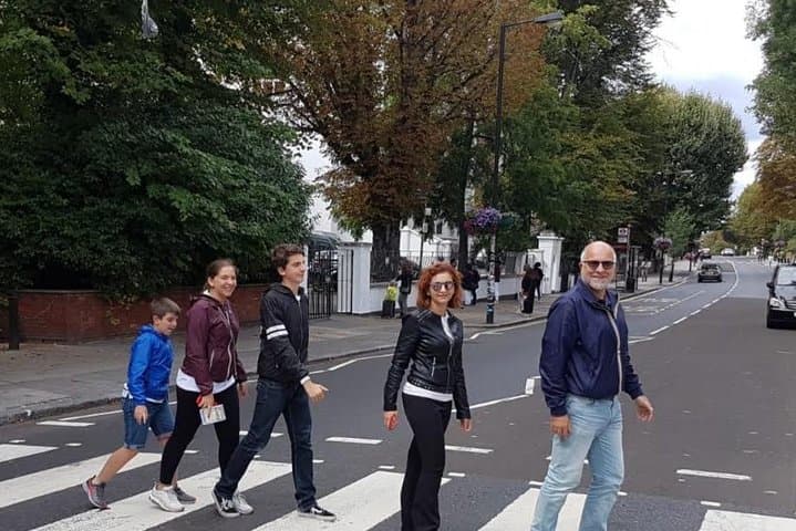 London Rock N Pop Taxi Tour — Private 4‑Hour Music Landmarks Experience photo 1