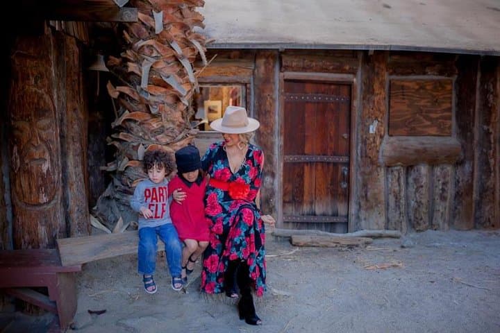 Palm Springs Private Photo Session: Capture Your Desert Getaway with a Local Photographer photo 3