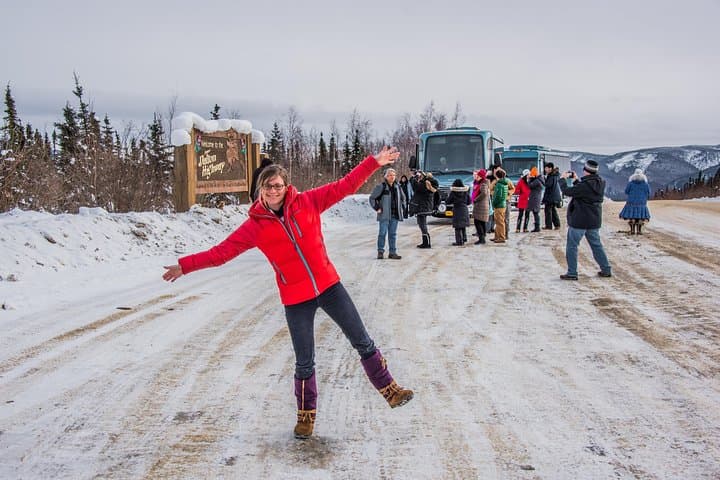 Arctic Circle Winter Drive Adventure: Exploring Alaska’s Dalton Highway in Deep Freeze photo 4