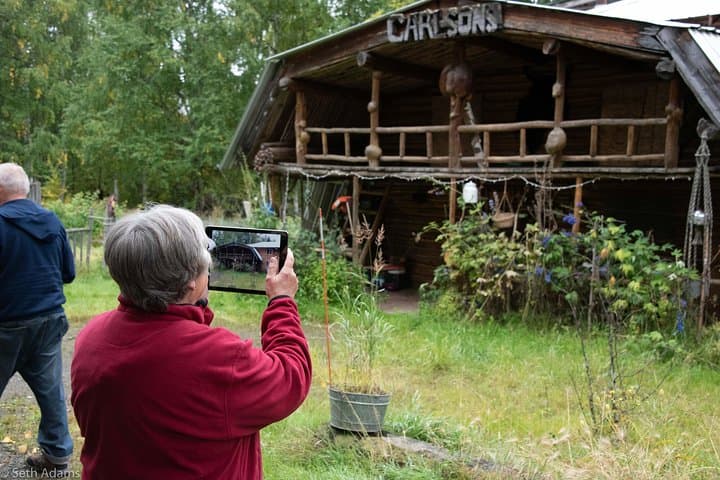 Exploring Alaska’s Midnight Sun: A Day-Long Arctic Circle Drive Adventure photo 3