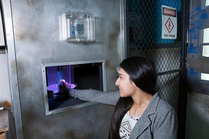 Survive the Undead: Zombie Apocalypse Escape Room in San Antonio photo 2