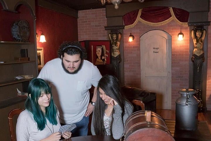 Master of Illusions Escape Room — Paranormal Puzzles in San Antonio photo 4