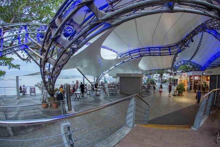 Sugarloaf Cable Car: Official Ticket and Summit Experience in Rio de Janeiro photo 2