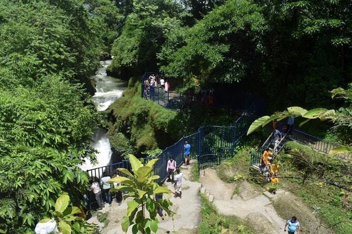 Pokhara City Tour: One-Day Highlights — Santi Stupa, Devi's Falls & Phewa Lake photo 6
