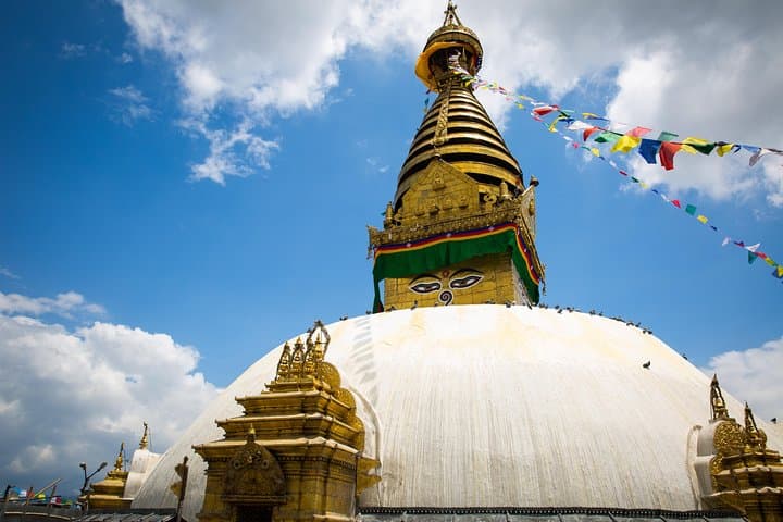 Explore Nepal: 12-Day Cultural, Wildlife & Himalaya Experience photo 2